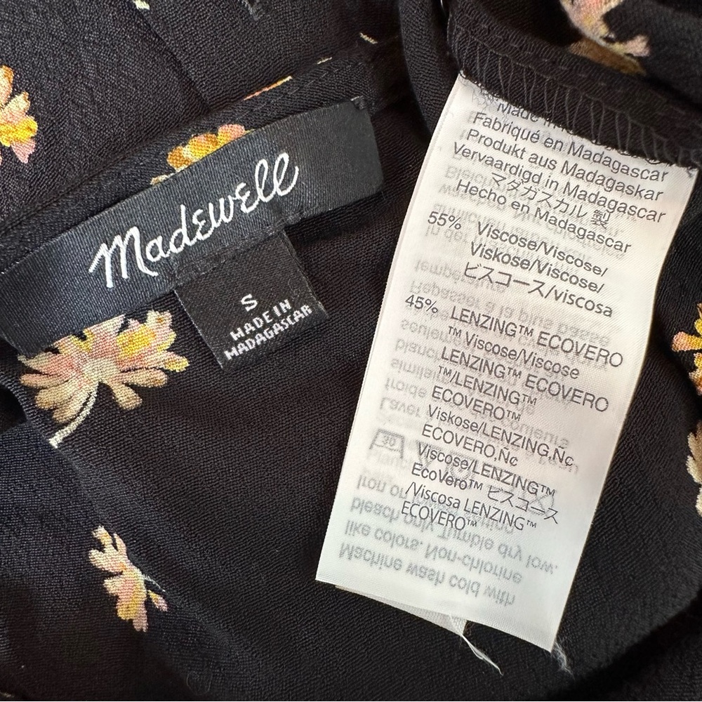 Madewell Drapey V-Neck Button-Back Top In French Daisies S - Picture 6 of 7